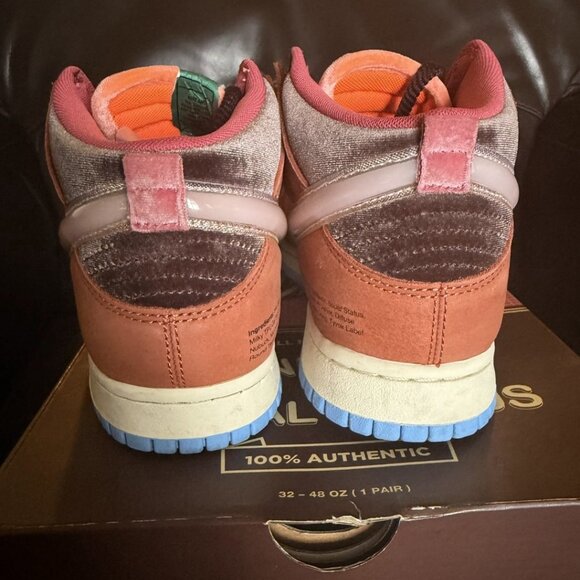 Nike x Social Status Free Lunch "Chocolate Milk" - Picture 2 of 4